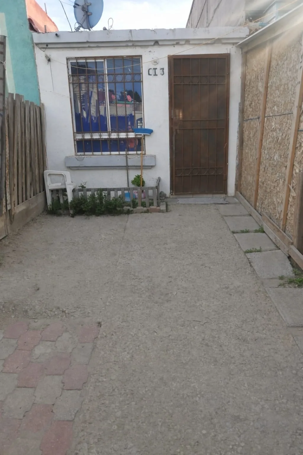 Villa del Campo en Calle del Jade, Fracc. Villa del Campo, Tijuana